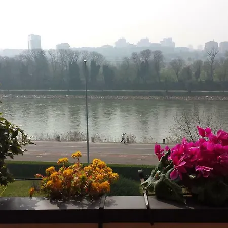 Verona Amazing River View Exterior photo