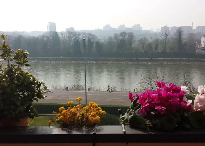 Verona Amazing River View