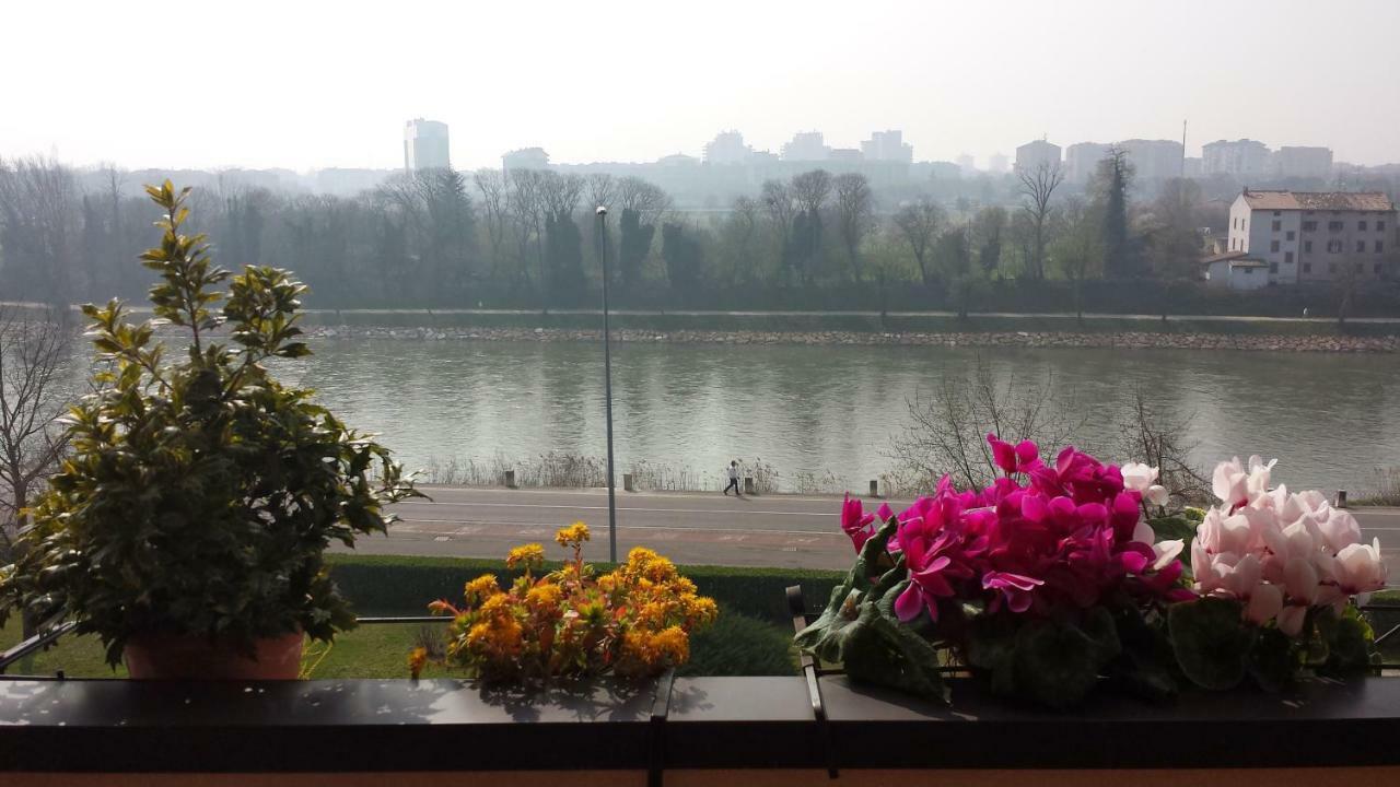 Amazing River View * Verona